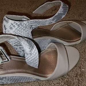 NWOT Snakeskin  Platforms